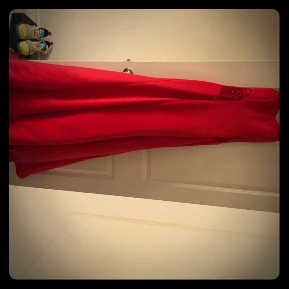 Gorgeous red evening gown